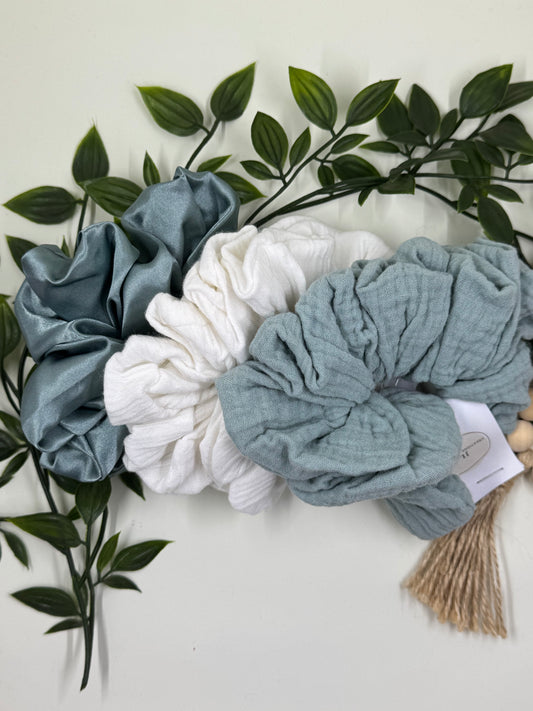 Scrunchies 3 Pack- Teal & Off White