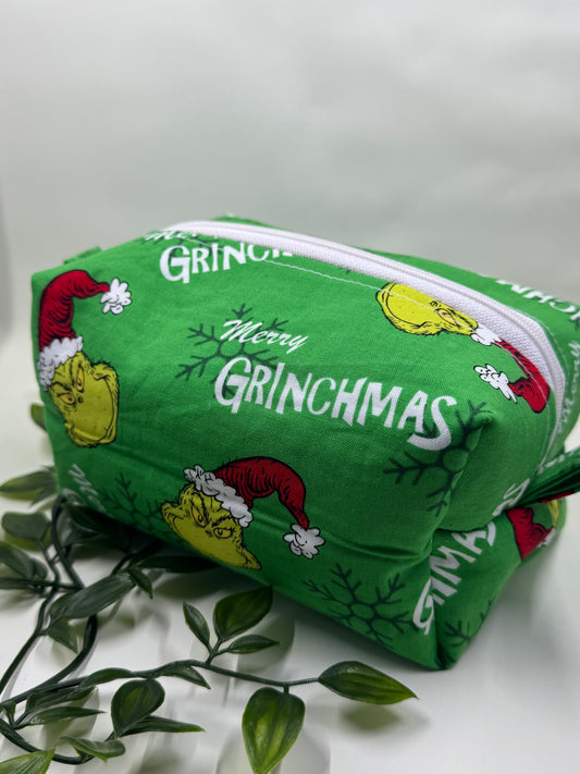 Christmas Themed Boxed Makeup Bags - Green
