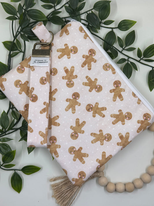 Wristlet Purse with attached Key Fob - Gingerbread Man