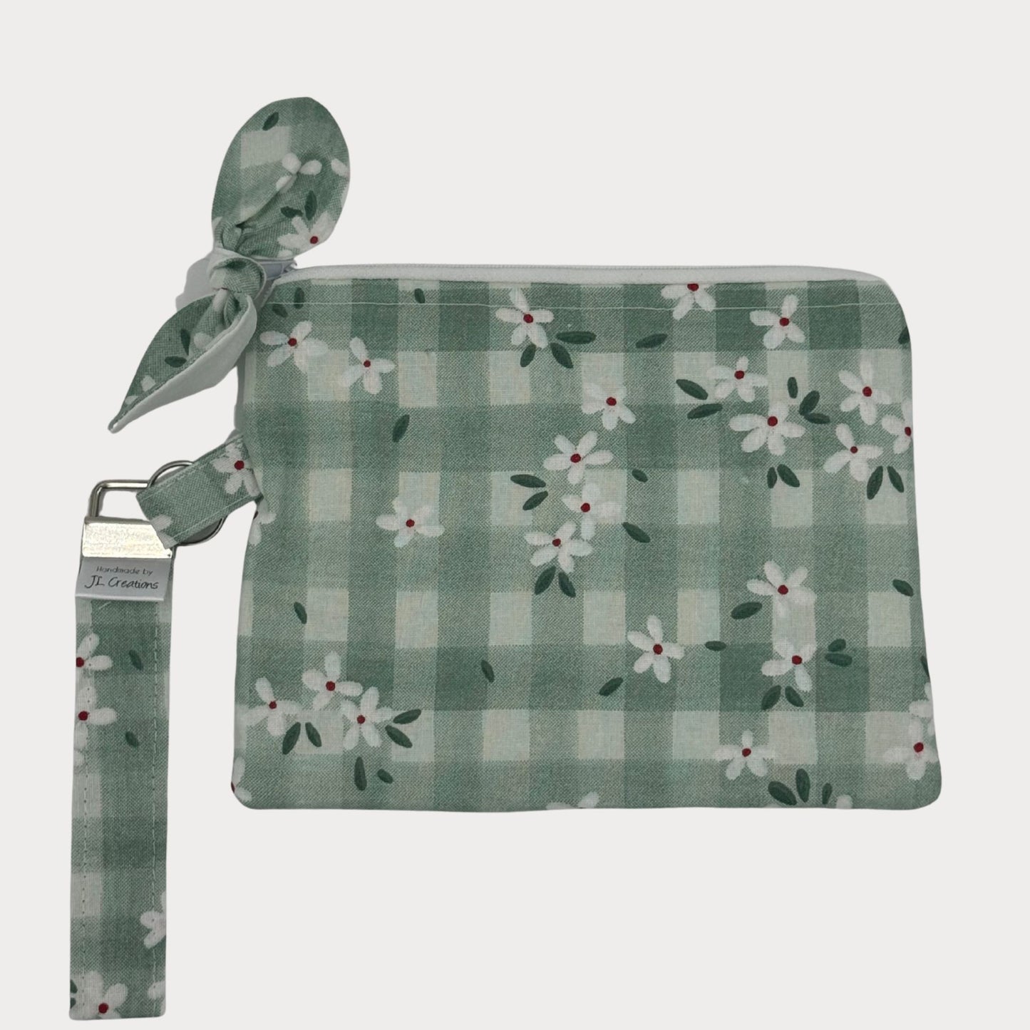 Wristlet Purse with attached Key Fob - Daisy Sage