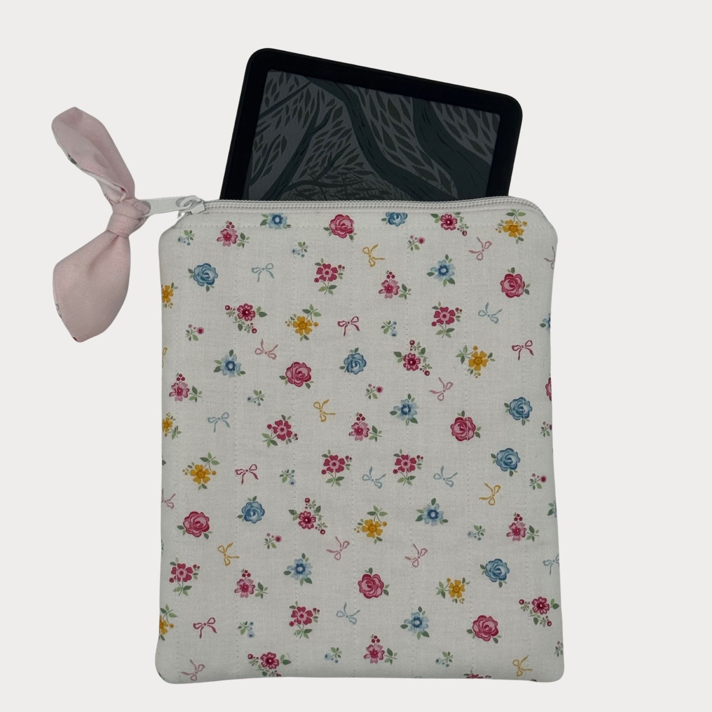E-reader Case (Kindle or Kobo) - Floral Daydream