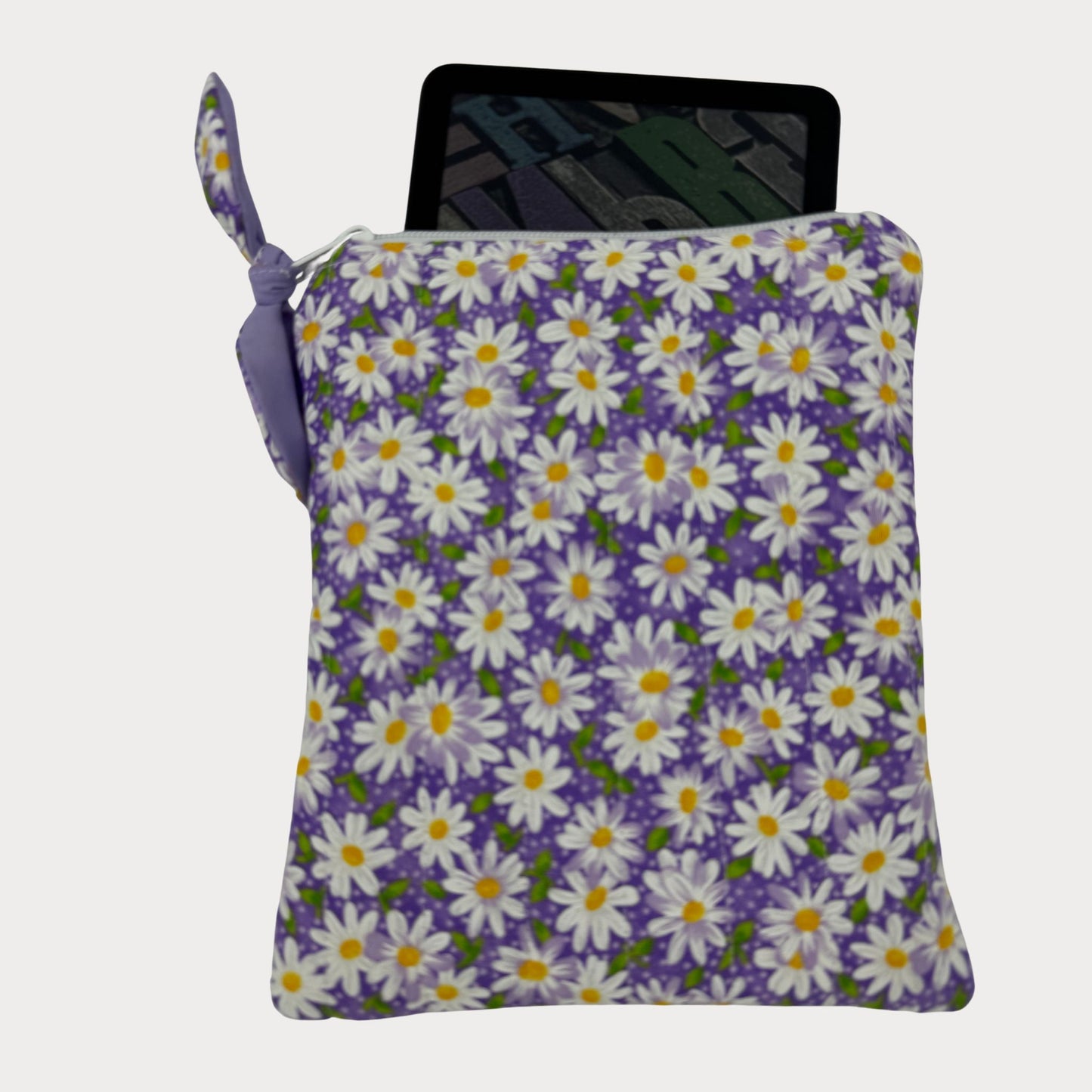 E-reader Case (Kindle or Kobo) - Purple Daisy