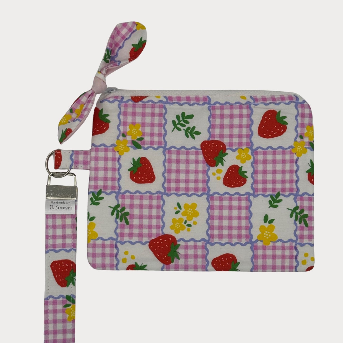 Wristlet Purse with attached Key Fob - Fruitti Tutti