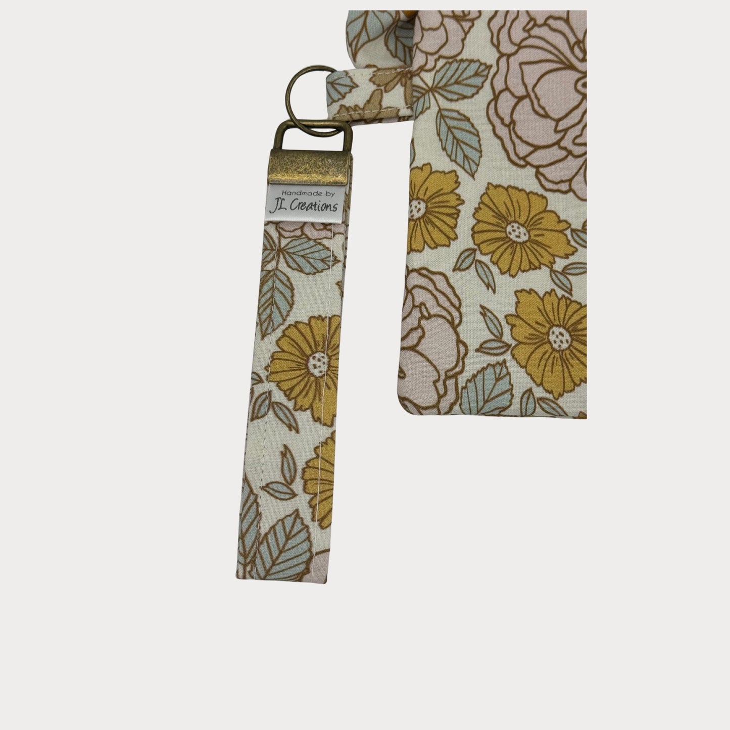 Wristlet Purse with attached Key Fob - Golden Girl